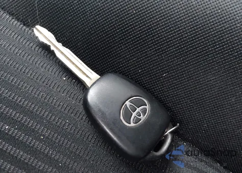 2014 Toyota Rav4 Le z USA, uszkodzony, nr VIN 2T3BFREV0EW174900